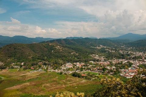 City in a valley © Nairod Reyes